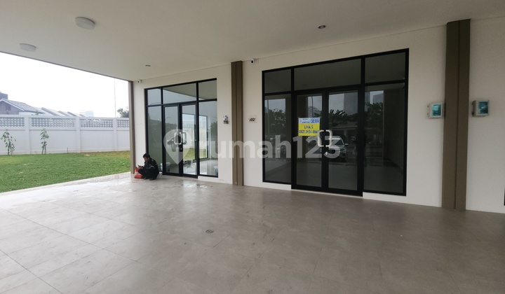 For Rent: 3-Story Shop House Ready to Occupy, Equipped with 3 AC Units, Roadside Location 2