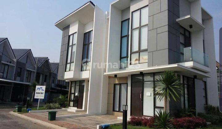 Rumah Baru Asri Moderen di Galuhmas Karawang berada di pusat Kota 1