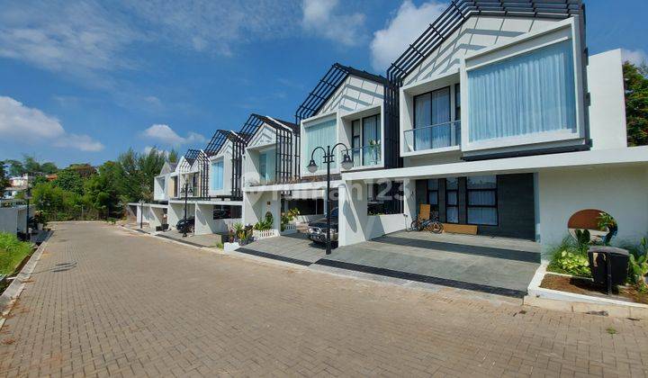 RUMAH MEWAH DALAM CLUSTER EXCLUSIVE AREA SETIABUDI BANDUNG UTARA 2