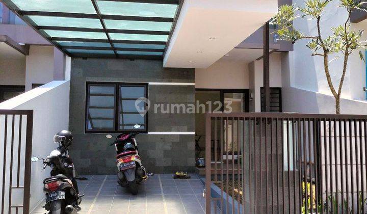 Rumah Baru Moderen Mewah Asri di Batu Indah Batununggal Buah Batu 1