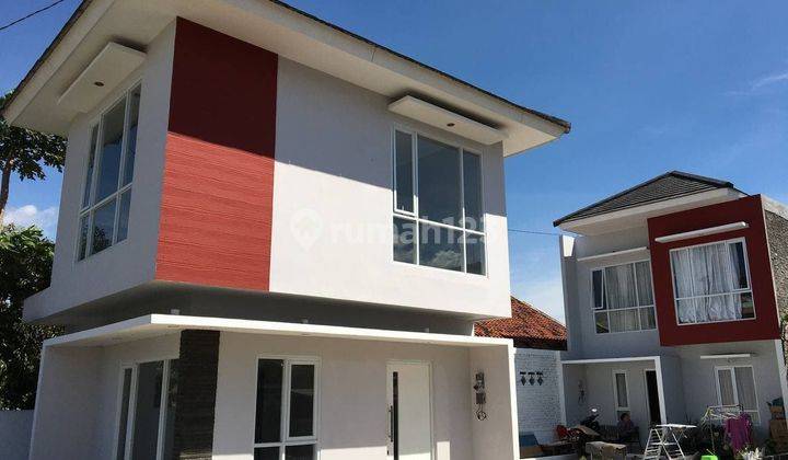 RUMAH BARU ASRI 2LANTAI DI RIUNG BANDUNG 3MENIT KE SOEKARNO HATTA 1