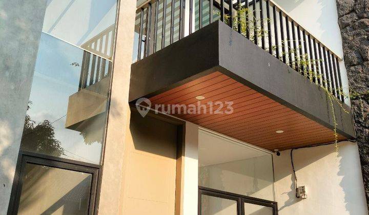 Rumah Baru Townhouse Di Babakan Jeruk Suryasumantri Bandung  2