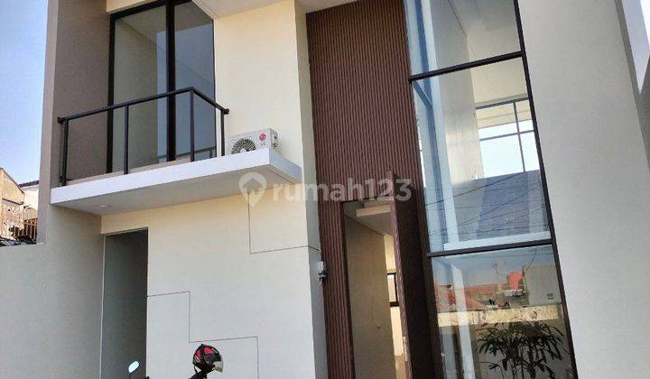 Rumah Baru Modern Tropis Ready Di Batu Indah Batununggal Bandung 2