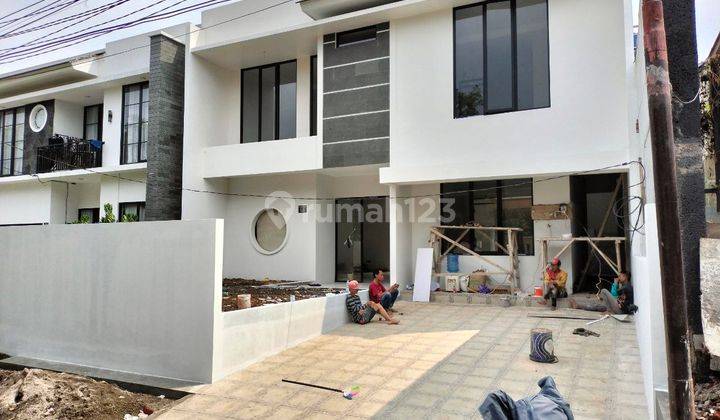 Rumah Baru Modern Mewah Siap Huni Di Setiabudi Regency Dekat Upi 1