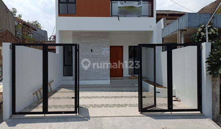 Rumah Baru Modern 2Lantai Siap Huni di Sayap Moch Ramdhan Bandung 2