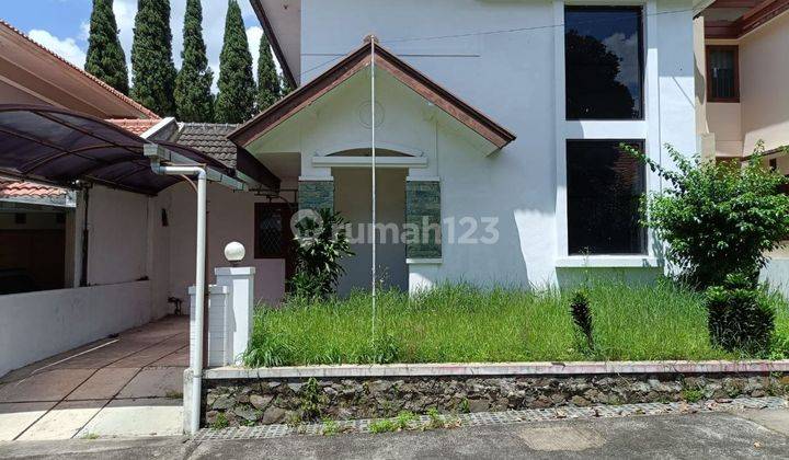 Rumah Asri Dalam Cluster Di Cigadung Selatan 15 Menit Ke Itb Dago 2