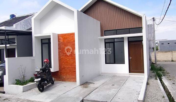 Rumah Baru Siap Huni Di Cihanjuang Rahayu Bandung Dekat RS Advent 1