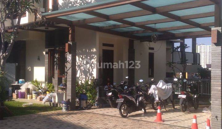 Rumah Mewah Terawat Di Sayap Ciubuleuit Bandung Utara Dekat UNPAR