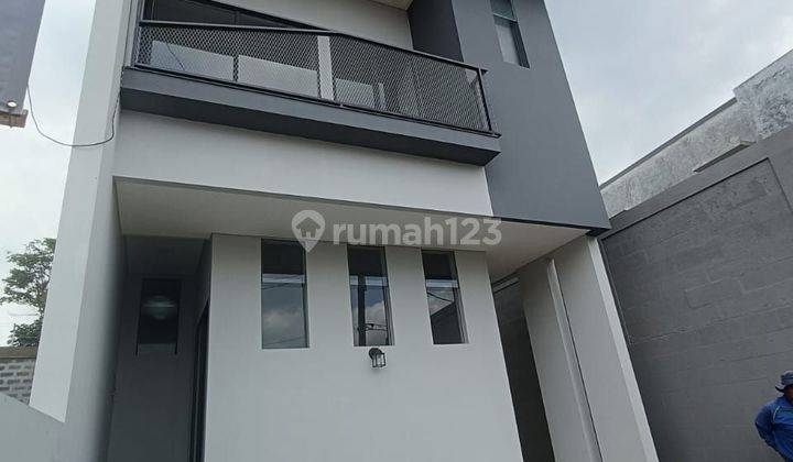 Rumah Baru Minimalis 2 Lantai Di Setiabudi Regency Bandung Utara 2