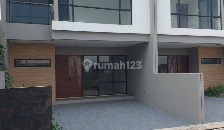 Rumah Baru Modern 2 Lantai Siap Huni Di Setra Duta Bandung Utara 2