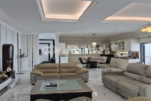 Rumah American Modern Mewah Dalam Komplek di Gegerkalong Bandung