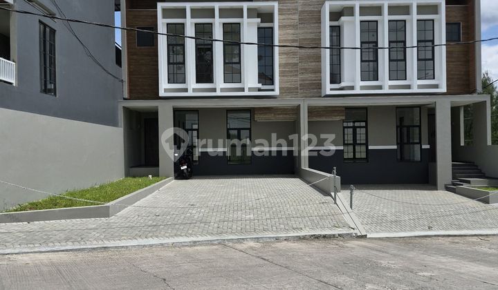 Rumah Baru Modern Siap Huni Di Gegerkalong Setiabudi Bandung 2