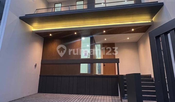 Luxury New House Ready to Occupy Setiabudi Area Near Upi North Bandung 2