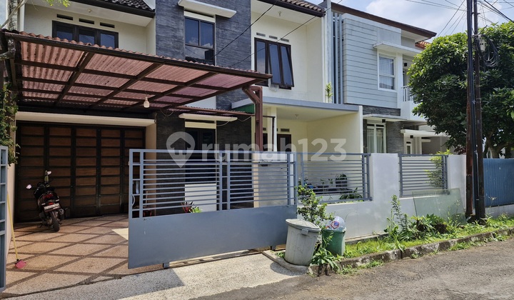 Well-Maintained Modern House in Ciwaruga, Gegerkalong, North Bandung 2