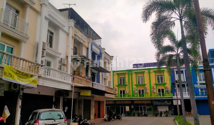 Ruko Dijual Di  Suncity Square, Bekasi (UM)
