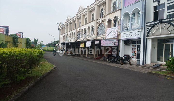 Strategic shop house in Galaxy, Bekasi (nk) Strategic shop house in Galaxy, Bekasi (nk)
