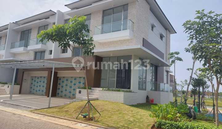 Rumah Mewah Pik2 Uk 13x25 Hoek,view Danau,dekat Taman 2