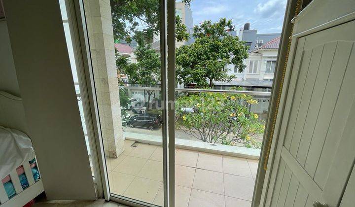 Rumah Mewah Crown Golf Pik 6