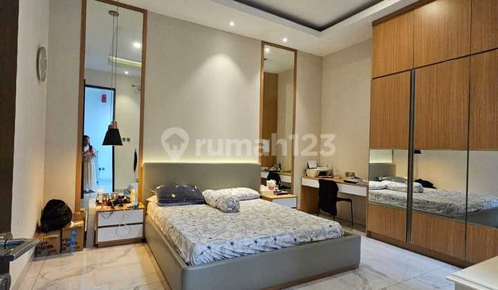 Rumah Elang Laut Sudah Furnised Interior, Dekat Dengan Tol Siap Huni