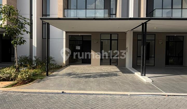 Pasir Putih Villa House 5 Size 8x20 High Ceiling Brand New Ready to Occupy
