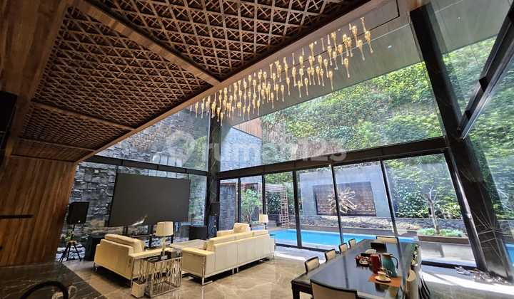 Tropical Concept House in PIK LB 1300m2 with Swimming Pool Move-in Ready 2