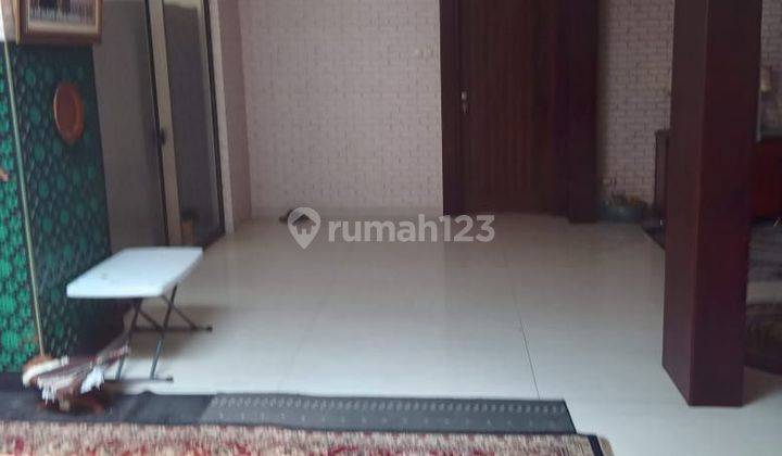 Dijual segera rumah di daerah veteran Bintaro 2