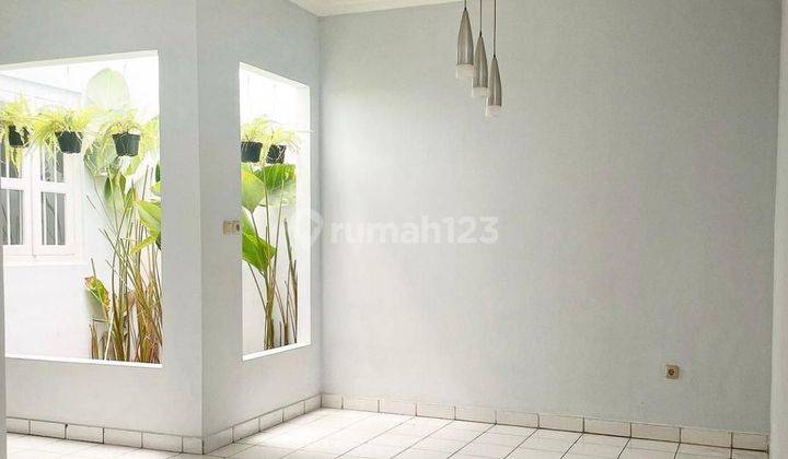 Dijual Segera Rumah Sekitar Pondok Indah 2