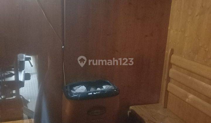 3 Ruko 2,5 Lantai Pci di Jalan Utama Perumahan 9