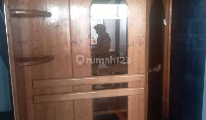 3 Ruko 2,5 Lantai Pci di Jalan Utama Perumahan 10