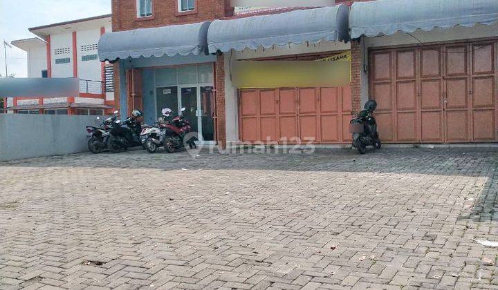 Ruko Oke 2 Lantai Dilalui Banyak Kendaraan Tb Suwandi Ciracas 3