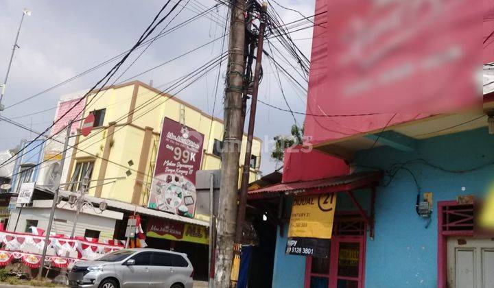 Ruko Sudut Strategis Royal Dekat Stasiun Kereta Api 18