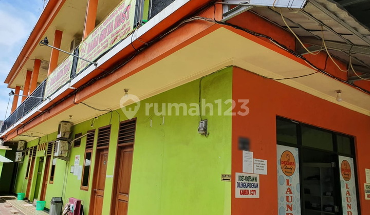Kosan 2 Lantai Terisi Penuh Dan Kios Jalan Utama Taman Sari 5
