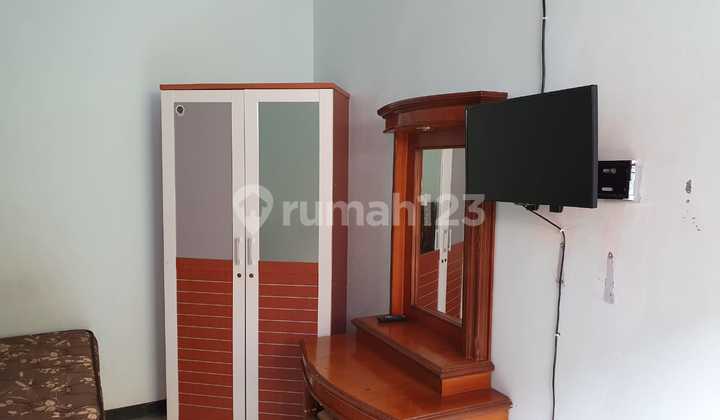 Kosan 2 Lantai Terisi Penuh Dan Kios Jalan Utama Taman Sari 14
