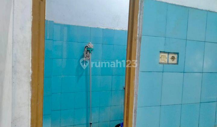 2 Ruko 2 Lantai Jalan Banten Lama Ramai Dilalui Kendaraan 10