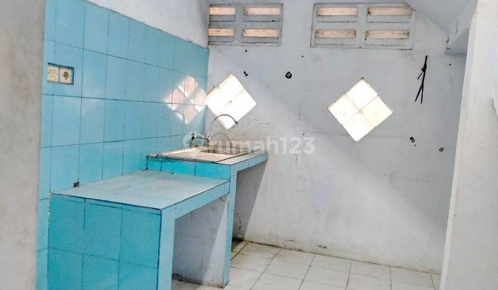 2 Ruko 2 Lantai Jalan Banten Lama Ramai Dilalui Kendaraan 9