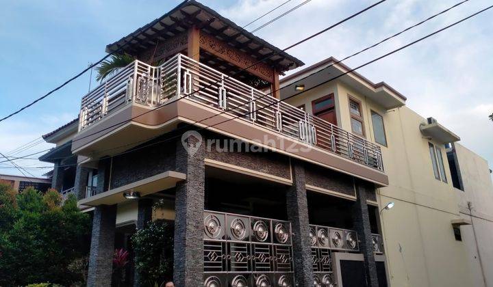 Hunian Furnished 2 Lantai Rahayu Residence 1