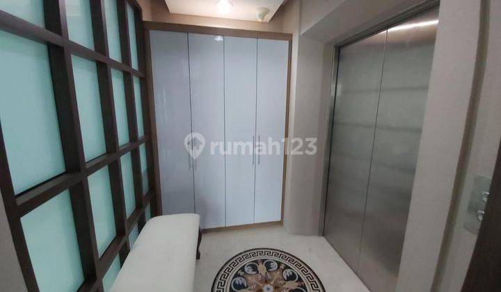 For rent 3BR nice unit private lift Kemang Village usd2200 2