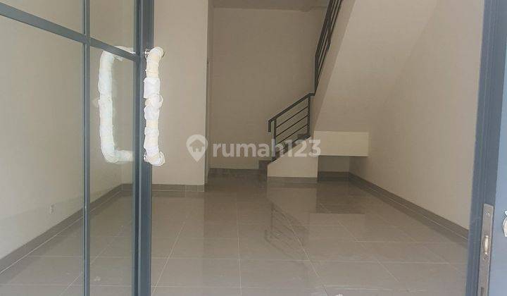 Dijual ruko 2lt di Gading Serpong, lokasi ramai di dekat cluster
 1