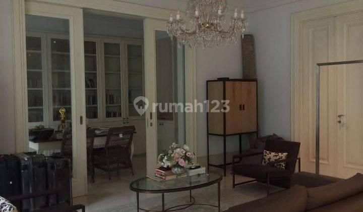 For rent a luxurious house jln Lembang, Menteng. 2