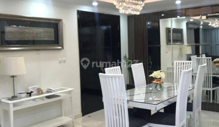 Nice rare unit Sudirman Mansion 3Br FF 1975 Usd Private Lift 1