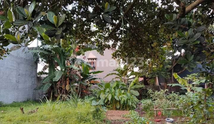 Strategic Land Location Near Kubah Mas Mosque in Meruyung, Depok