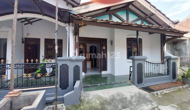 Rumah Dijual Di Perumahan Bojong, Depok Baru 1