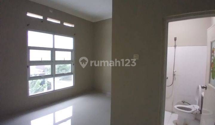 Disewakan Rumah Di Limo, Depok 11