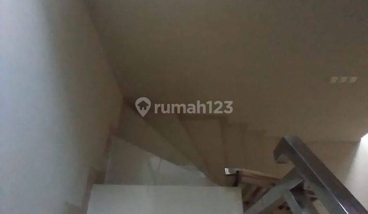 Disewakan Rumah Di Limo, Depok 13