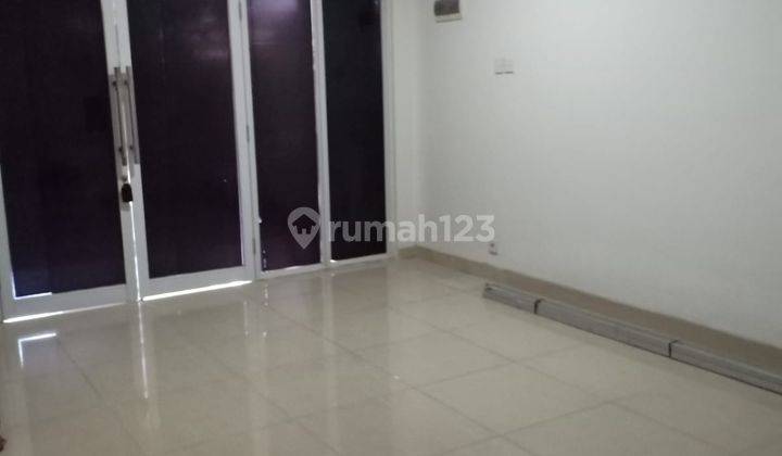 Disewakan Ruko 3 Lantai Di Cinere , Jakarta Selatan 12