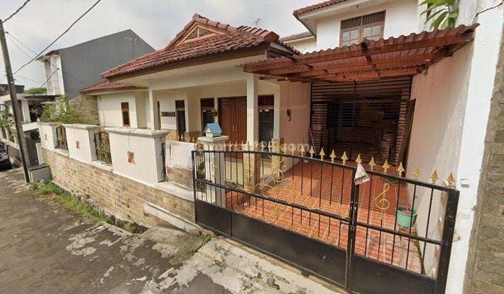 Rumah Dijual Dalam Komplek Mega Cinere Belakang Living Plaza Cinere  1