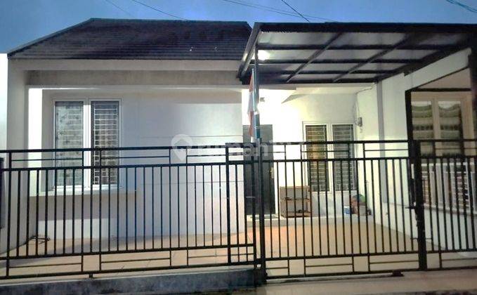 Rumah Dijual Lokasi Strategis Dekat Sekolah Lazuardi Cinere, Jakarta Selatan 1