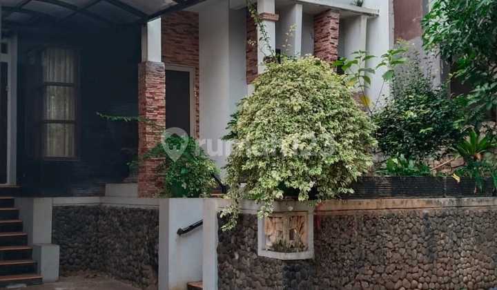 Strategic Location House Near Limo Toll Gate, Depok Strategic Location House Near Limo Toll Gate, Depok