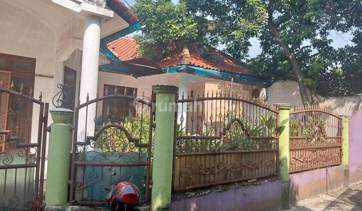 Rumah Dijual Lokasi Strategis Dekat Upn Limo, Depok 2