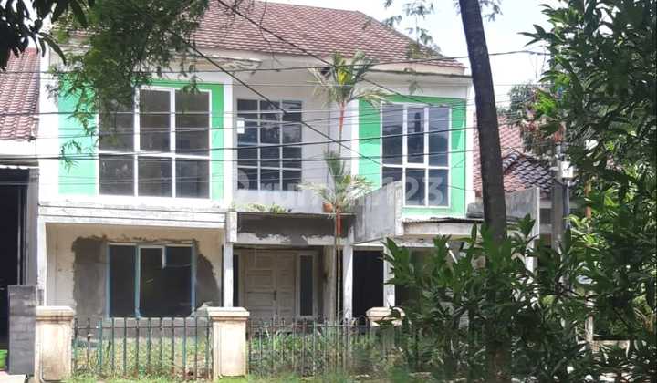 Rumah 3 Lantai Dekat Universitas Pamulang, Tangsel 